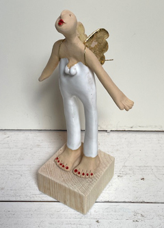 Kiki Demelinne, Engel wit 3, 110 euro, Keramiek, 22 cm