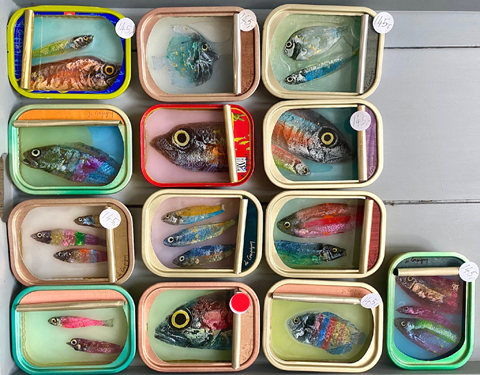 Ortaire de Coupigny, Small tins, 145 euro, Mixed media in original fishtin.