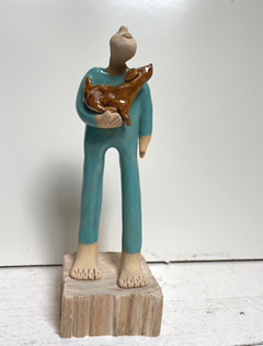 Kiki Demelinne, Man met hond aqua, 110 euro, Keramiek, 22 cm