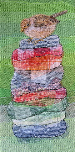 Nicole Ladrak, Musje op stapel theedoeken, 150 euro, Textiel zonder lijst, 30x15 cm