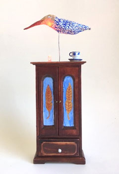 Tamar Rubinstein, Birdhouse 2, Gemengde techniek met lichtje op batterij, 22x12x3 cm, €.165,-