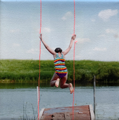 Annette van Waaijen, Jump 5, 275 euro, Foto op canvas met borduurwerk in lijst, 15x15 cm