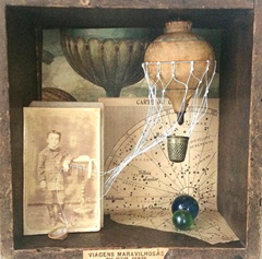 Antje Weber, Viagens marvilhosas, Gemengde techniek/collage in houten doos, 15x15x8 cm, €.150,-